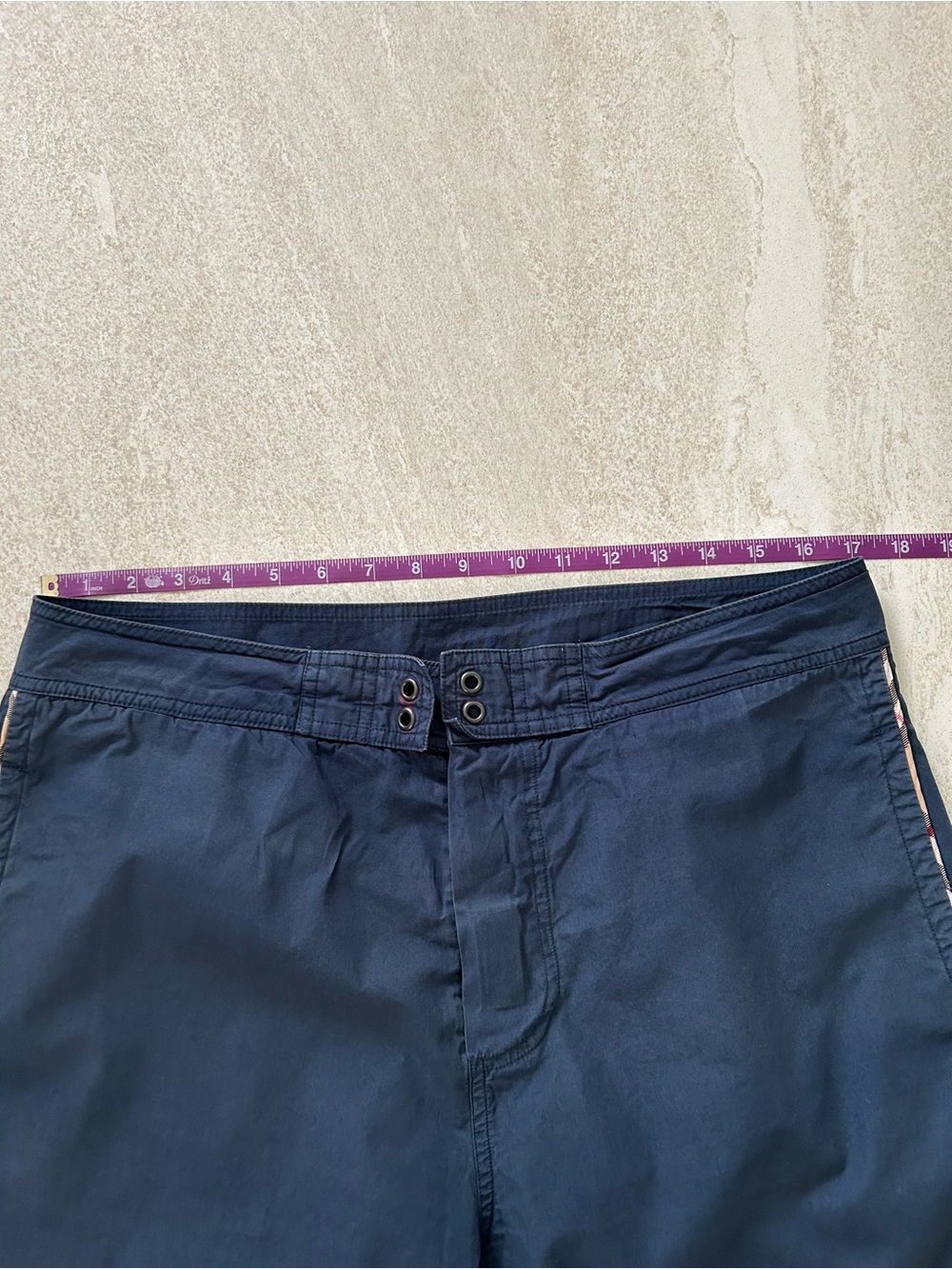 BURBERRY LONDON NOVA CHECK SWIM/BOARD SHORTS SIZE XL - Picture 4 of 7
